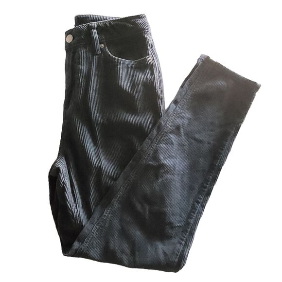 BDG urban outfitters Mom high rise blue corduroy jeans size 26 - Picture 2 of 11